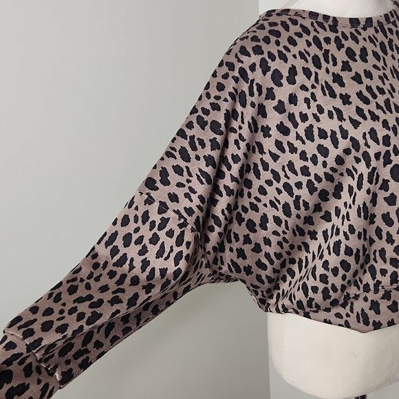 Cheetah Print Sweatshirt w/ Open Back - Picture 3 of 5